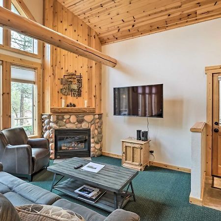 Chalet At Running Y Resort With Wraparound Deck! Klamath Falls Exteriör bild